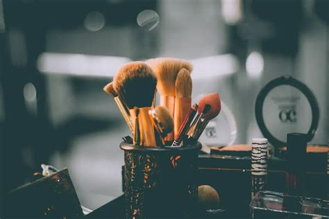 Anuncios publicitarios de maquillaje: cómo publicitar tu marca .